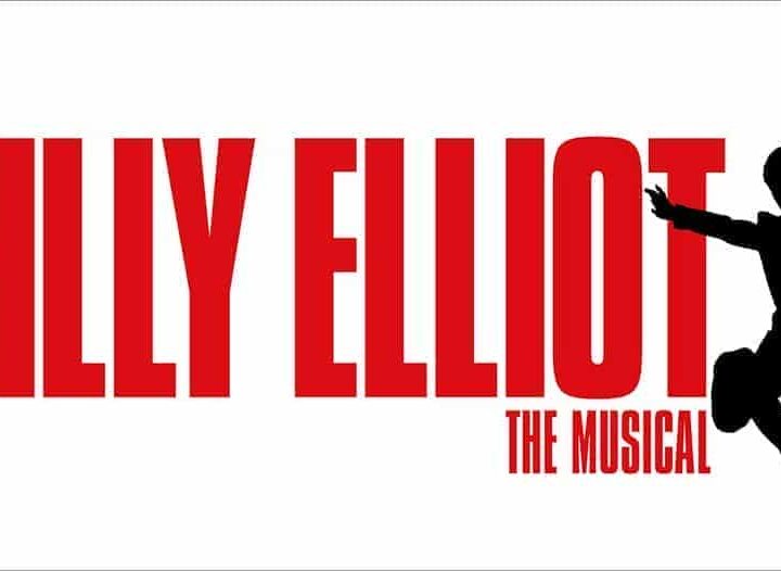 Billy Elliot (2000): A Journey of Breaking Barriers and Pursuing Dreams 🎬🎬